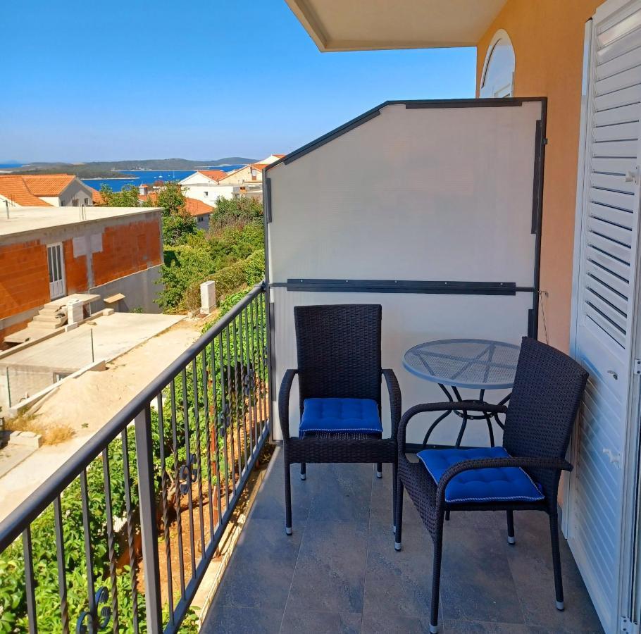 Apartment Matic Ograde Hvar Town Exterior photo