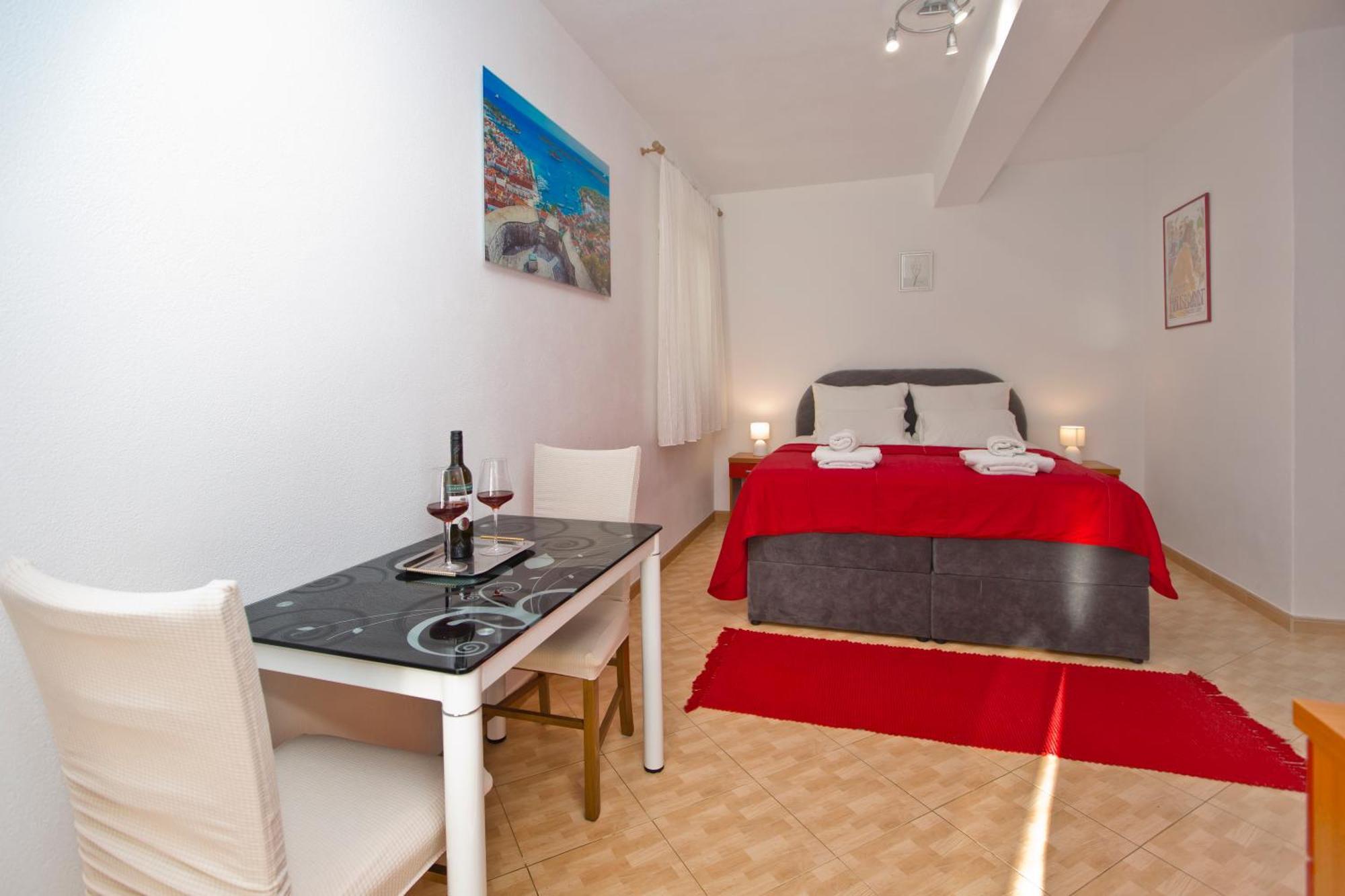 Apartment Matic Ograde Hvar Town Exterior photo